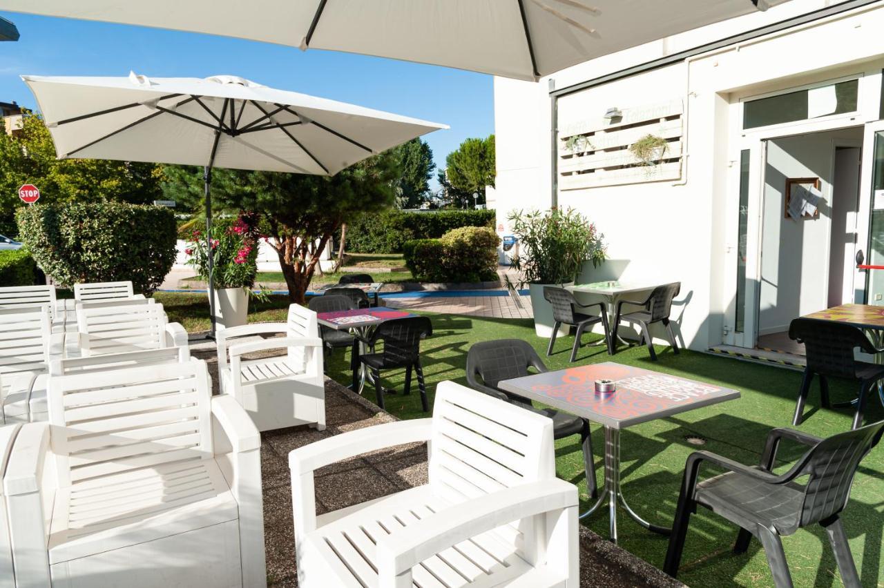 Onda Marina Residence Cesena Bagian luar foto