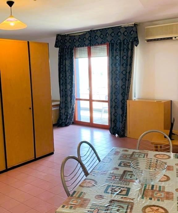 Onda Marina Residence Cesena Bagian luar foto